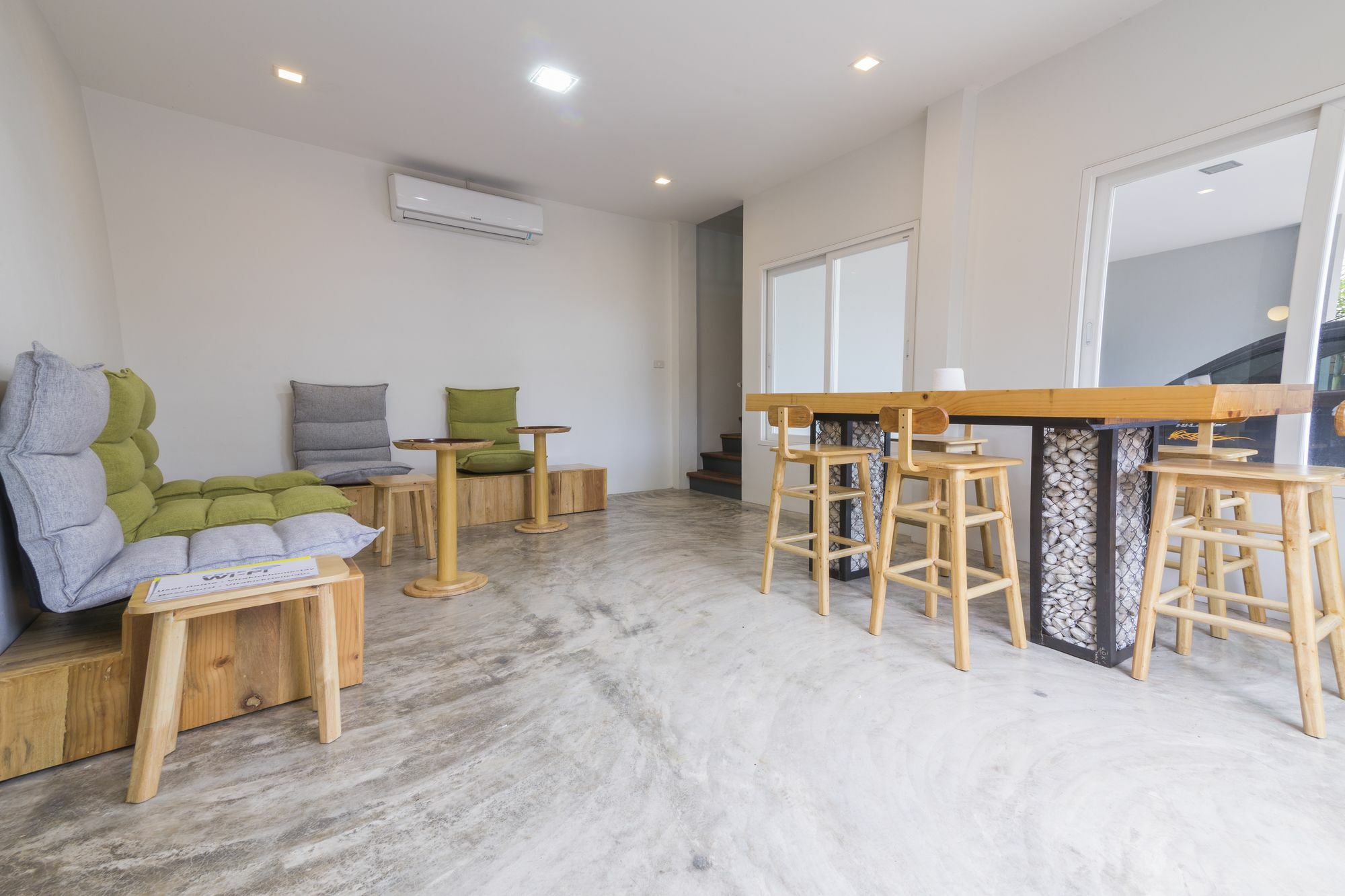 Maximize Brand New Hostel Udonthani Εξωτερικό φωτογραφία